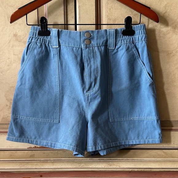 Full Tilt 100% cotton Light Blue Shorts size Large - Picture 1 of 3